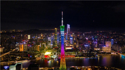 百花丛中过片曾句艺管间总刚师员章叶不沾身